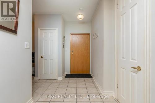 #102 -111 Main St, East Luther Grand Valley, ON - Indoor Photo Showing Other Room