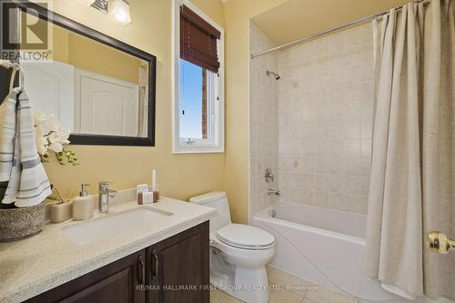 48 Fenton Lane, Port Hope, ON - Indoor Photo Showing Bathroom