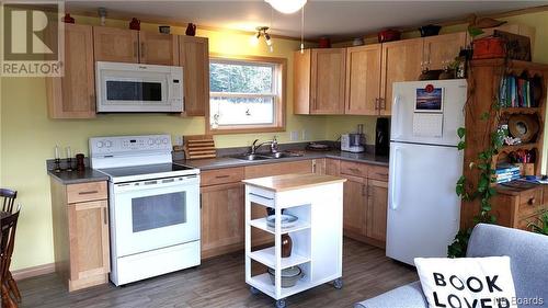 6 Hawkes Lane, Waterford, NB - Indoor Photo Showing Kitchen With Double Sink