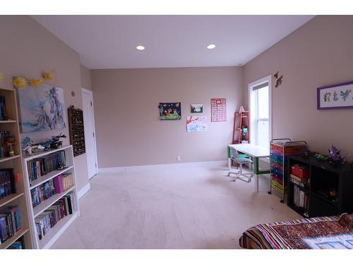670 Cameron Avenue, Grand Forks, BC - Indoor