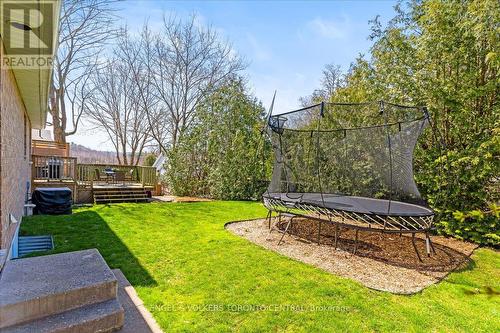426 5Th Ave E, Owen Sound, ON - Outdoor With Backyard