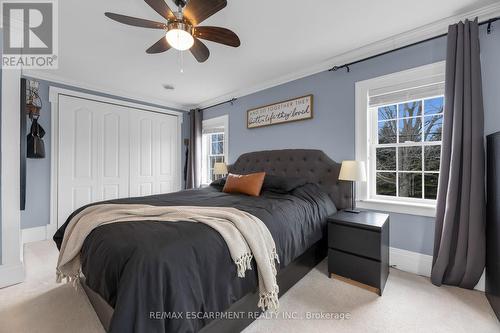 4058 Fly Road, Lincoln, ON - Indoor Photo Showing Bedroom