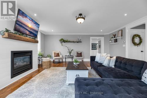 4058 Fly Road, Lincoln, ON - Indoor Photo Showing Living Room With Fireplace
