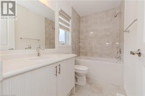 120 Blacklock Street, Cambridge, ON - Indoor Photo Showing Bathroom