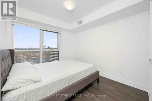 #1134 -5 Mabelle Ave, Toronto, ON - Indoor Photo Showing Bedroom