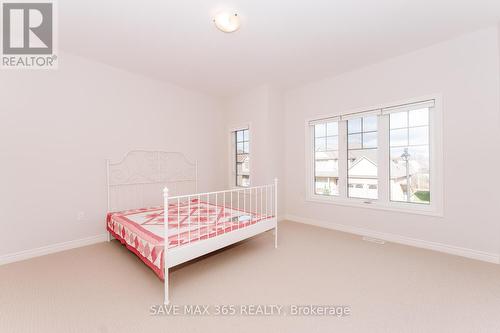 68 - 7536 Lionshead Avenue, Niagara Falls, ON - Indoor Photo Showing Bedroom