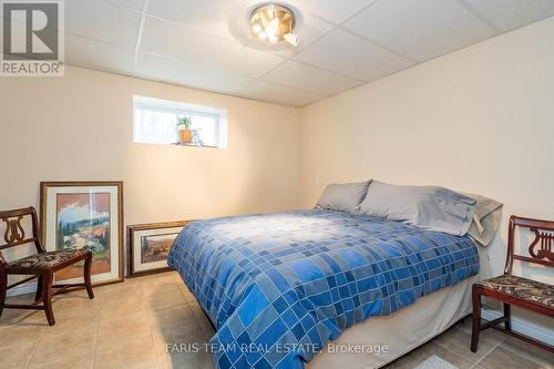 343 Arthur St, Orillia, ON - Indoor Photo Showing Bedroom