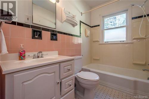 35 Forest Road, Rothesay, NB - Indoor Photo Showing Bathroom