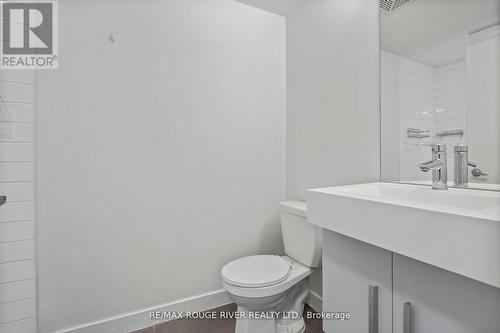 329 - 38 Dan Leckie Way, Toronto, ON - Indoor Photo Showing Bathroom