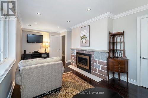 199 Ridgewood Rd, Toronto, ON - Indoor Photo Showing Living Room With Fireplace