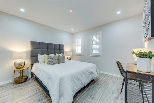 183 Featherstone Road, Milton, ON - Indoor Photo Showing Bedroom