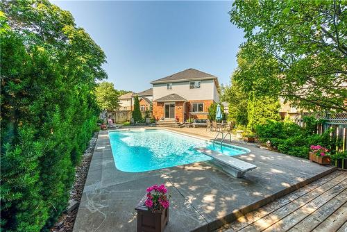 109 Udell Way, Grimsby, ON - Outdoor With In Ground Pool With Deck Patio Veranda With Backyard