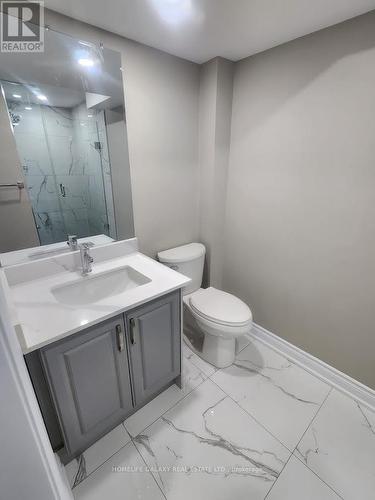 75 Marita Place, Vaughan, ON - Indoor Photo Showing Bathroom
