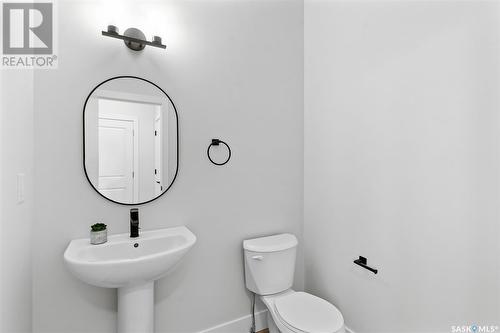 727 Henry Dayday Road, Saskatoon, SK - Indoor Photo Showing Bathroom