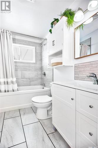 1340 Goshen Place, Prince Albert, SK - Indoor Photo Showing Bathroom