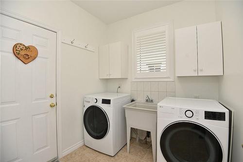 211 Valridge Drive, Hamilton, ON - Indoor Photo Showing Laundry Room