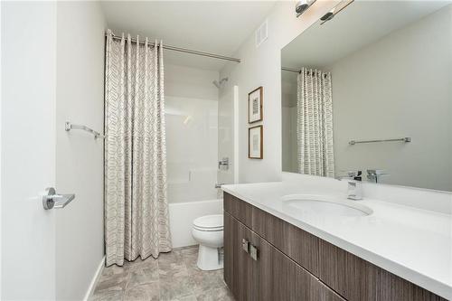 181 Willow Creek Road, Winnipeg, MB - Indoor Photo Showing Bathroom