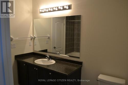 160 Hawkins St, Georgina, ON - Indoor Photo Showing Bathroom
