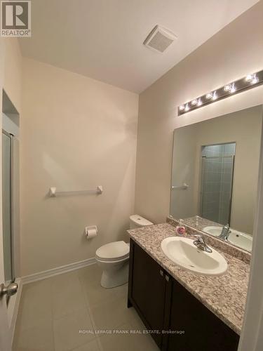 414 Salem Road S, Ajax, ON - Indoor Photo Showing Bathroom