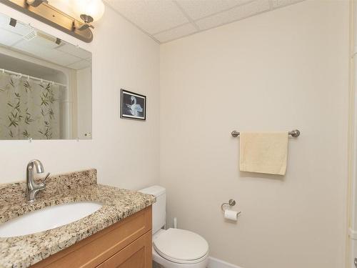 103 375 Adelaide Street, Thunder Bay, ON - Indoor Photo Showing Bathroom