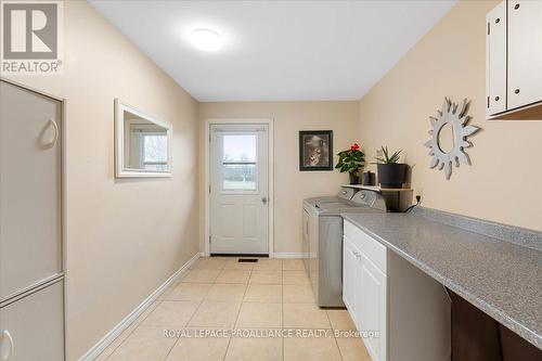 1017 Hollowview Road N, Centre Hastings, ON - Indoor