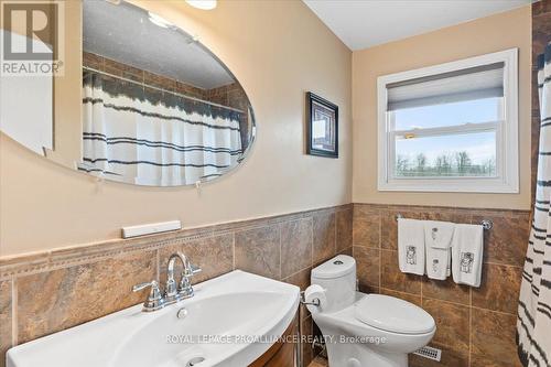 1017 Hollowview Road N, Centre Hastings, ON - Indoor Photo Showing Bathroom