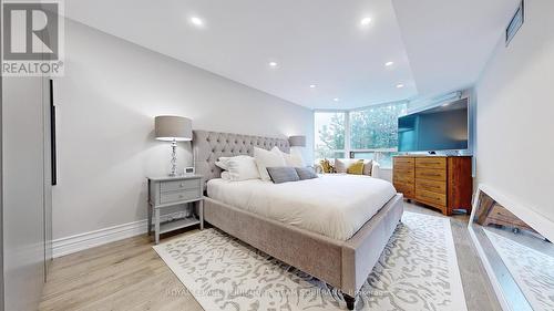312 - 7 Townsgate Drive, Vaughan, ON - Indoor Photo Showing Bedroom