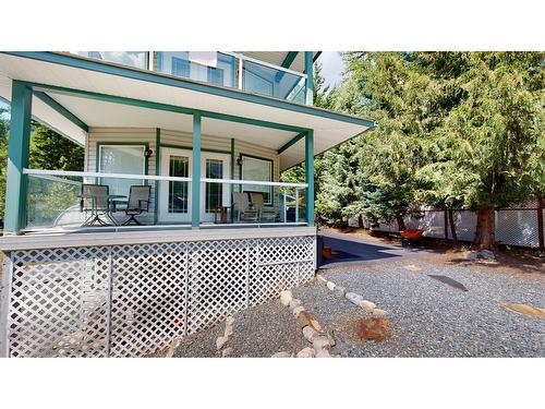 3001 Westside Road, Moyie, BC - Outdoor With Deck Patio Veranda