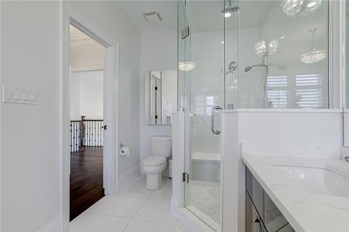 87 Parker Avenue, Ancaster, ON - Indoor Photo Showing Bathroom