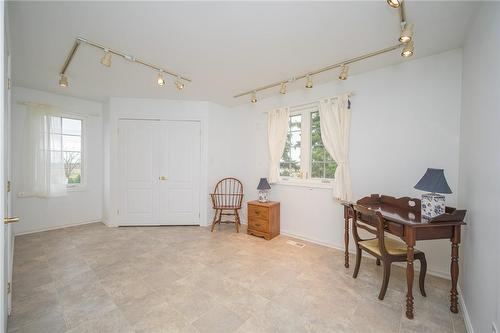 3142 Jerseyville Road W, Ancaster, ON - Indoor Photo Showing Other Room