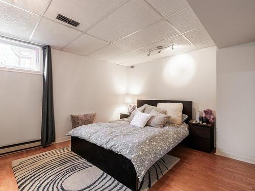Chambre Ã Â coucher - 443 Rue Des Pins, Saint-Bruno-De-Montarville, QC - Indoor Photo Showing Bedroom
