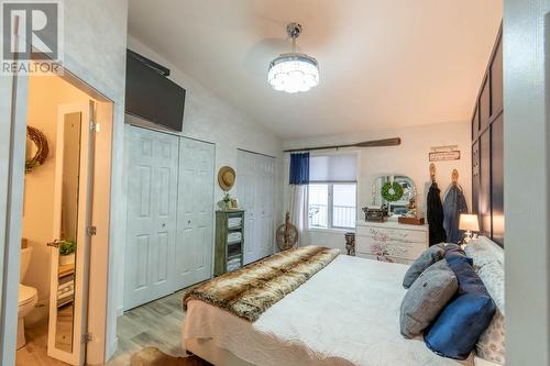3502 24 Avenue Unit# 2, Vernon, BC - Indoor Photo Showing Bedroom