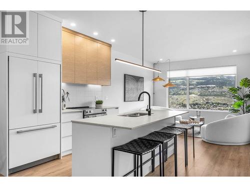 5014 Sun Rivers Drive, Kamloops, BC - Indoor Photo Showing Kitchen With Upgraded Kitchen