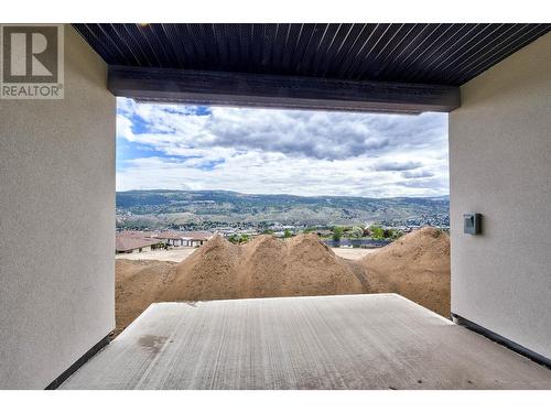 5014 Sun Rivers Drive, Kamloops, BC - Outdoor