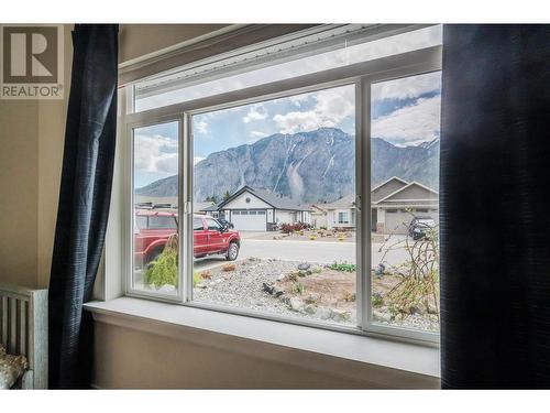 331 Forner Crescent, Keremeos, BC - Indoor Photo Showing Other Room