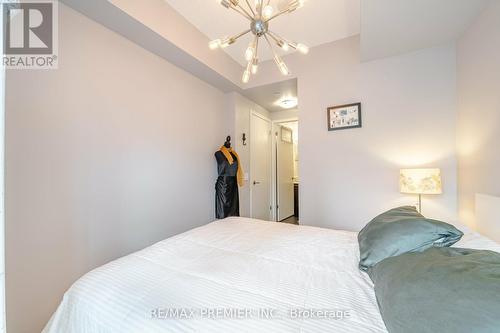 303 - 2212 Lake Shore Boulevard W, Toronto, ON - Indoor Photo Showing Bedroom