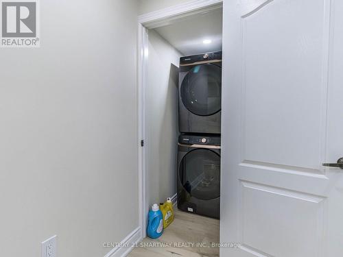 60 Jura Cres, Brampton, ON - Indoor Photo Showing Laundry Room
