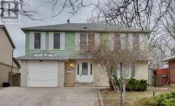 2420 WINTHROP CRESCENT  Mississauga, ON L5K 2A7
