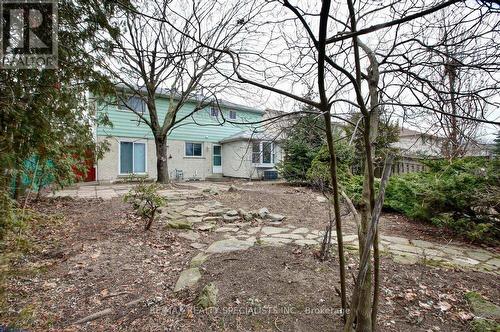 2420 Winthrop Crescent, Mississauga, ON - Outdoor