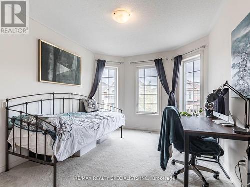 20 Pellegrino Road, Brampton, ON - Indoor Photo Showing Bedroom