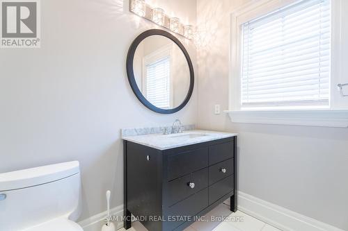 738 Balboa Drive, Mississauga, ON - Indoor Photo Showing Bathroom