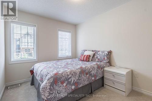 1732 Copeland Circle, Milton, ON - Indoor Photo Showing Bedroom