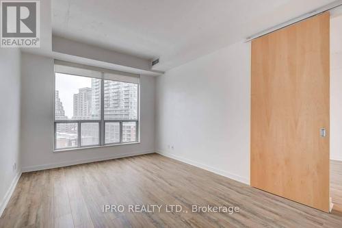 914 - 1 Shaw Street, Toronto, ON - Indoor Photo Showing Other Room