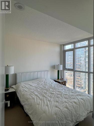 2211 - 15 Iceboat Terrace, Toronto, ON - Indoor Photo Showing Bedroom
