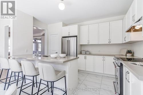 56 Armilia Pl, Whitby, ON - Indoor Photo Showing Kitchen With Stainless Steel Kitchen With Upgraded Kitchen