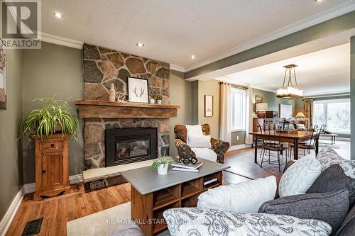 58 Asbury Park Court, Whitchurch-Stouffville, ON - Indoor Photo Showing Living Room With Fireplace