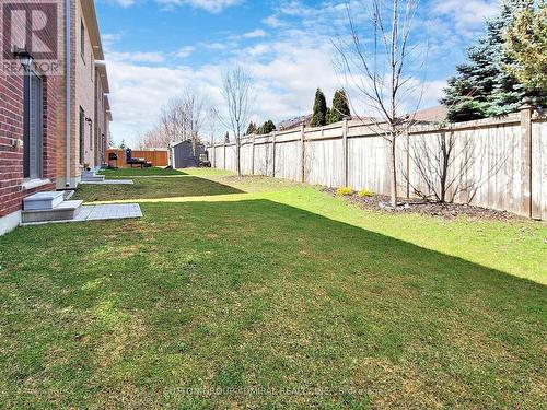 39 Bedford Estates Cres, Barrie, ON - Outdoor
