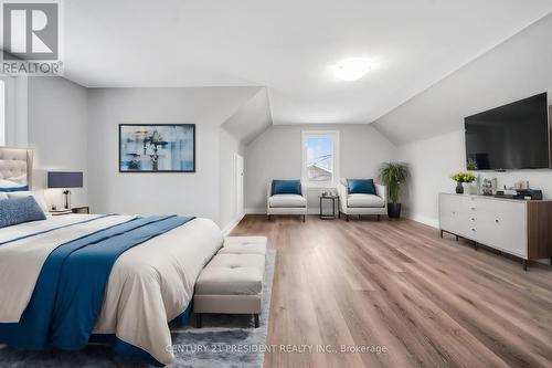 9291 Highway 25  W, Halton Hills, ON - Indoor Photo Showing Bedroom