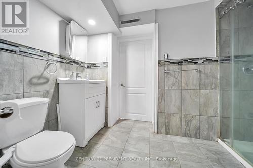 9291 Highway 25  W, Halton Hills, ON - Indoor Photo Showing Bathroom