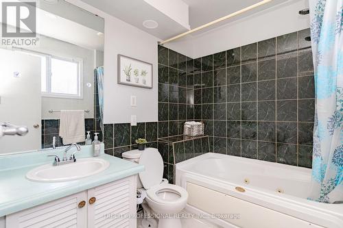 111 Dearbourne Blvd, Brampton, ON - Indoor Photo Showing Bathroom